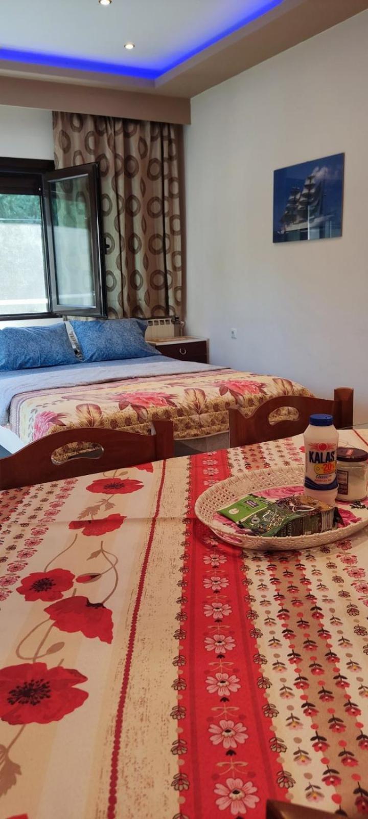 Dimos Bungalows PalaiónTsiflíkion Buitenkant foto