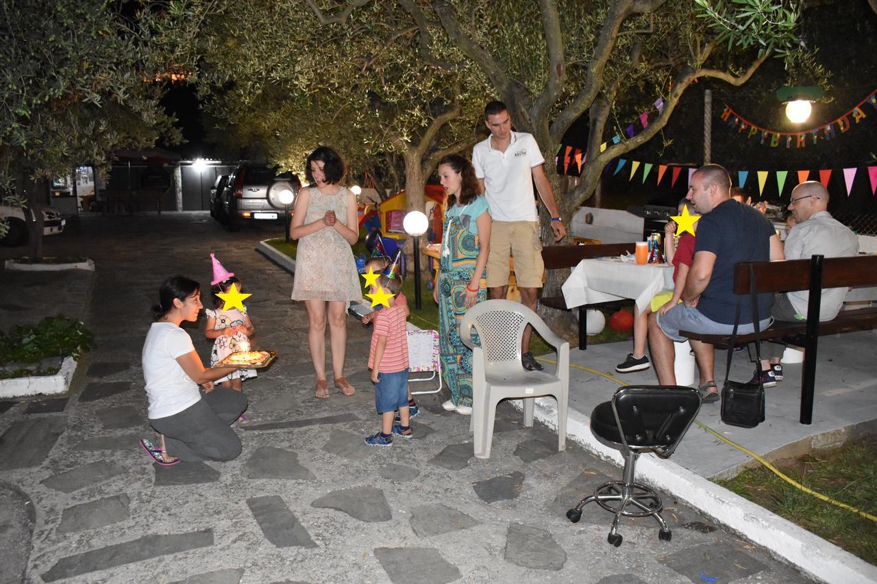 Dimos Bungalows PalaiónTsiflíkion Buitenkant foto
